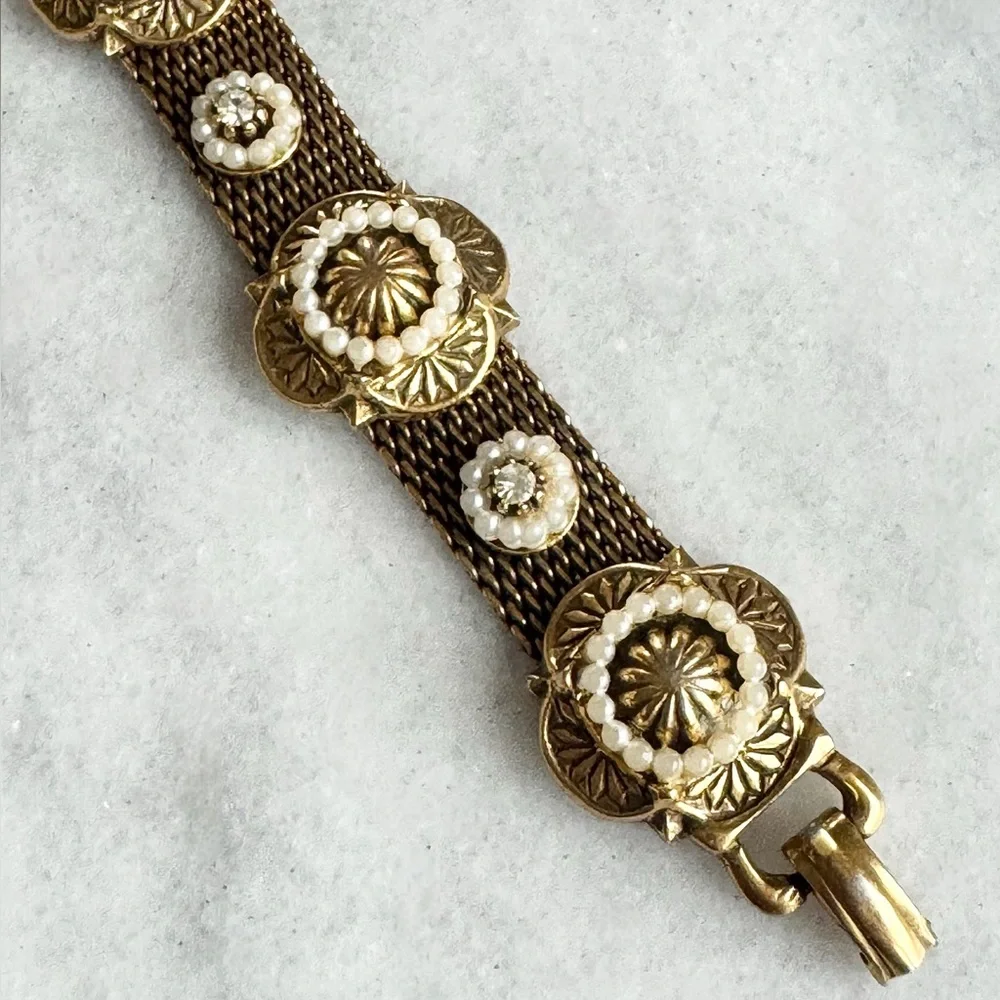 Vintage Victorian Revival Gold Tone Mesh Bracelet